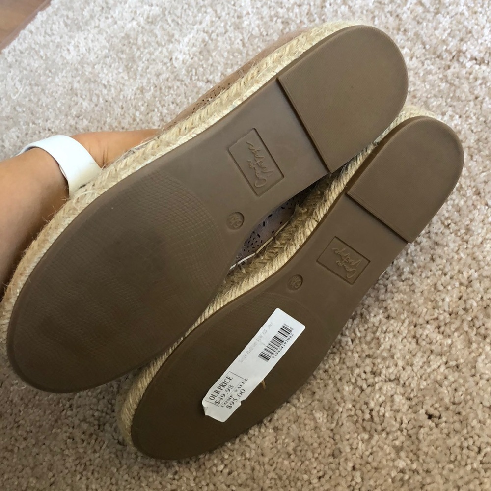 Espadrilles - Picture 3 of 5